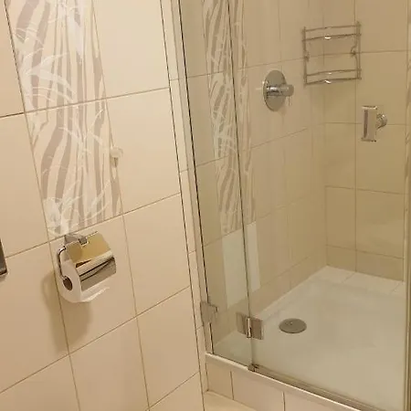 202 * Tatranská Lomnica